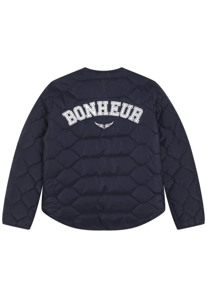 Veste matelassée en duvet marine avec un motif hexagonal, arborant le mot "BONHEUR" et un graphisme d'aile en broderie blanche au dos.
