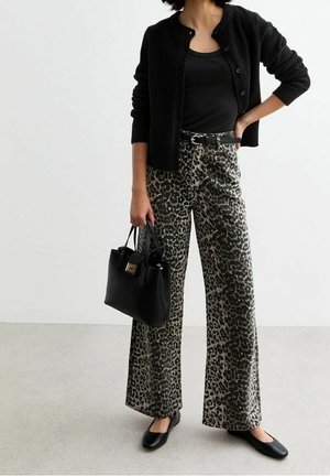 Cardigan - black