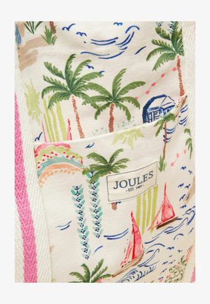 Mit Taschen versehener Stoff mit farbenfrohem tropischem Muster, das Palmen, Segelboote, Vögel und ein "Joules"-Markenlabel zeigt.