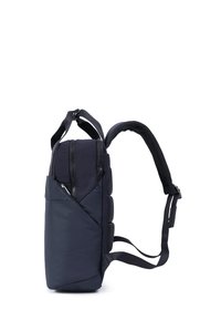 Sac à dos noir compact avec dos rembourré, double zip principal, sangle d'épaule réglable et poche avant avec tirette zippée argentée.