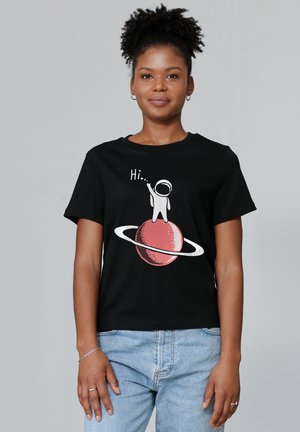 watapparel ASTRONAUT SAYS HI - T-shirt imprimé - black