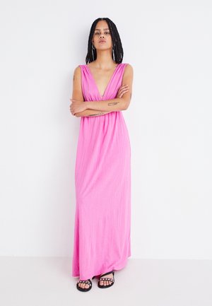 Gina Tricot DEEP DRESS - Robe pull - super pink