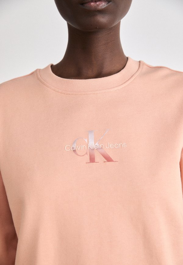 GRADIENT MONOLOGO CREWNECK - Sweatshirt - dusty coral4