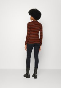 Marc O'Polo DENIM LONGSLEEVE ROUNDNECK - Camisola de manga comprida - multi/black