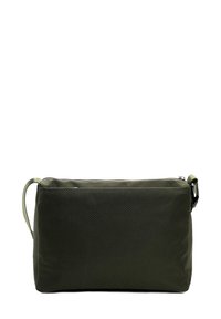 Borsa verde oliva con tessuto testurizzato, forma rettangolare, chiusura con zip in cima e manico laterale per un facile trasporto.