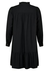 Zizzi MIT RÜSCHENKRAGEN - Denní šaty - black