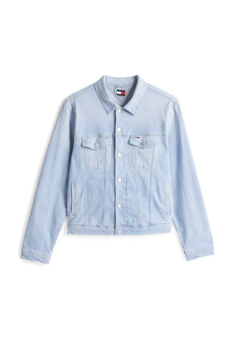 Veste en jean rayée bleu clair avec un col, fermeture à bouton sur le devant, deux poches poitrine et poches latérales. Texture douce, intérieur non doublé.