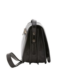 Borsa a mano in pelle nera con un design strutturato, multiple compartimenti e una tracolla sottile e regolabile con dettagli in metallo.