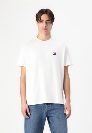 - T-shirt basic