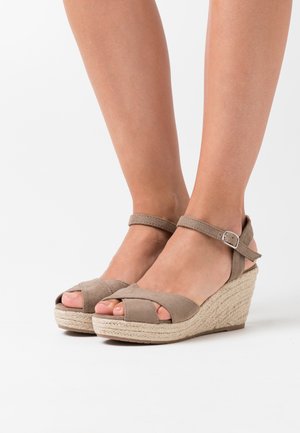 TOM TAILOR Espadrilles - beige