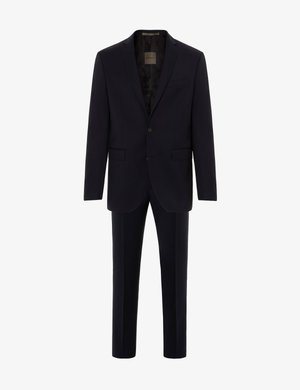 Zwart op maat gemaakt herenkostuum met eenknoops blazer en bijpassende rechte broek, afgebeeld tegen een witte achtergrond.