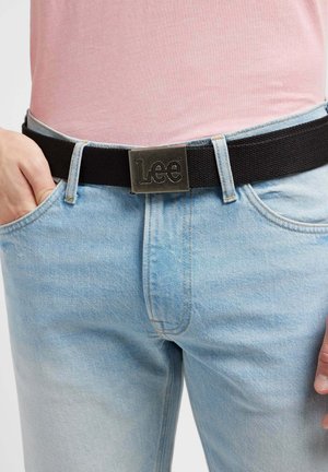 Lee WEBBING  czarny