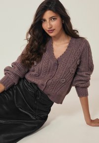 Next CABLE FLOWER  _ REGULAR FIT - Cardigan - purple
