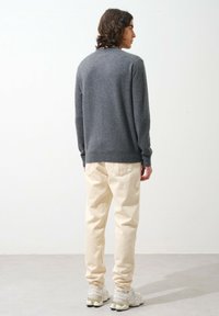 Authentic Cashmere COL ROND - Trui - mottled anthracite