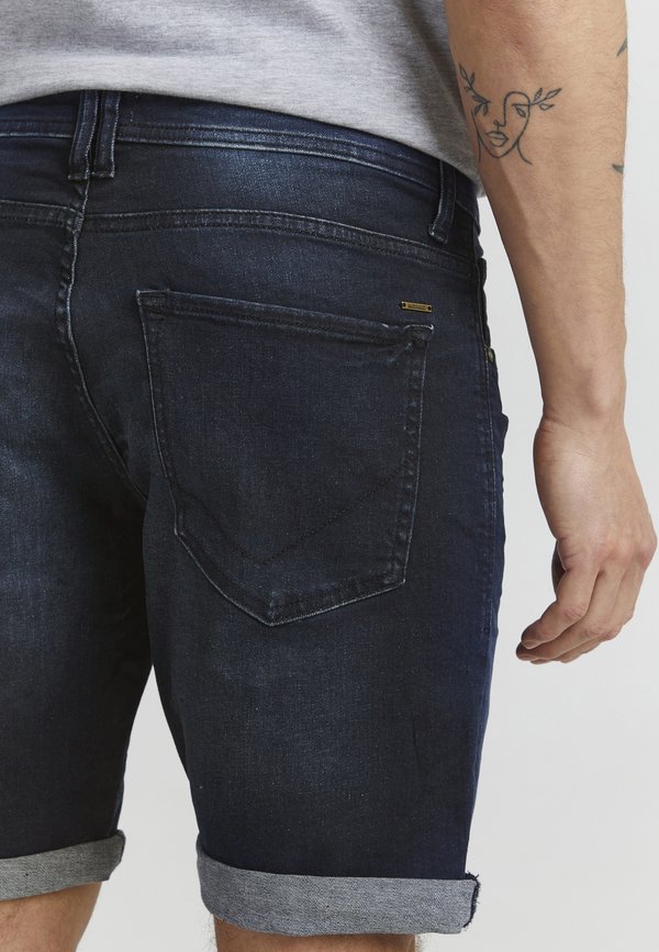 PRNIAS REGULAR FIT - Denim shorts4