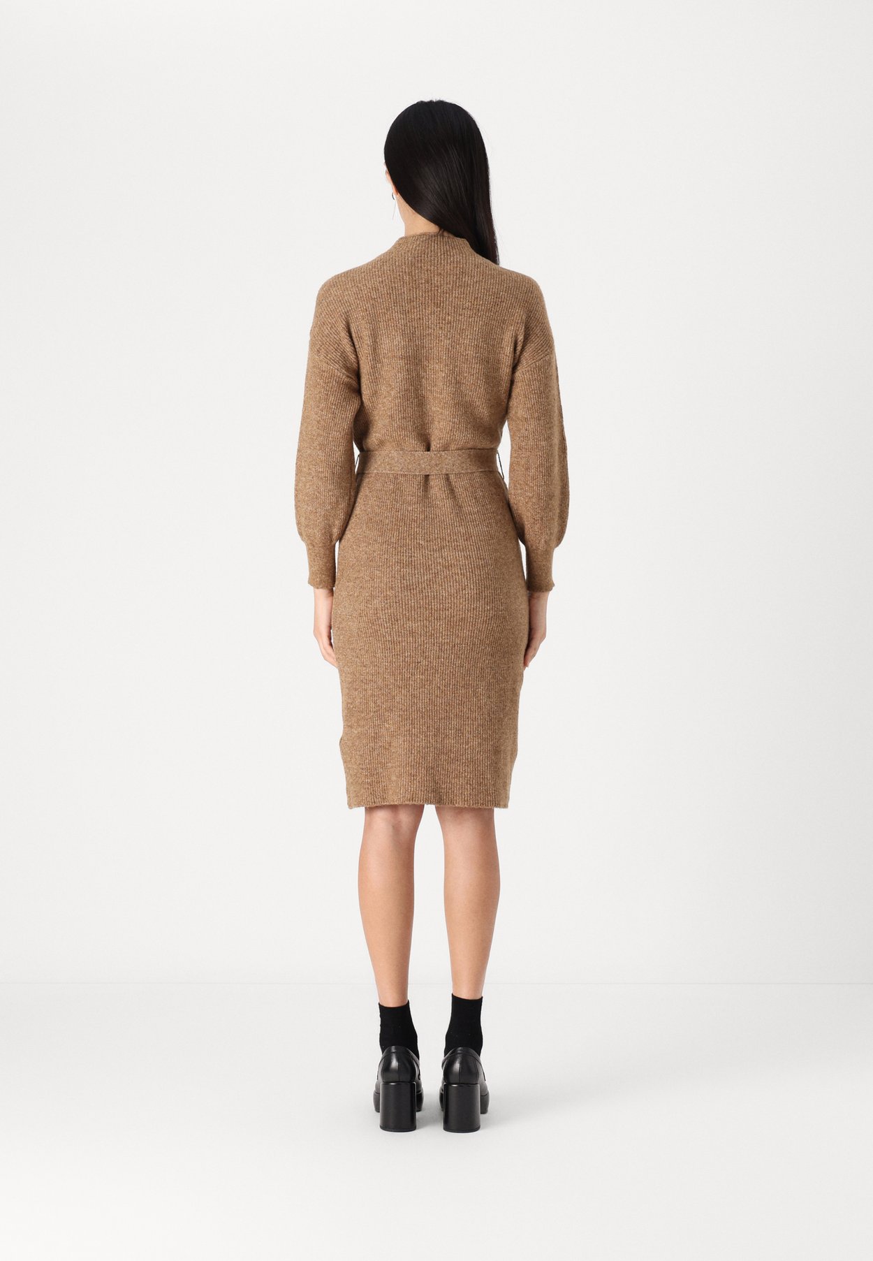 Knitted ONLTHILDE midi