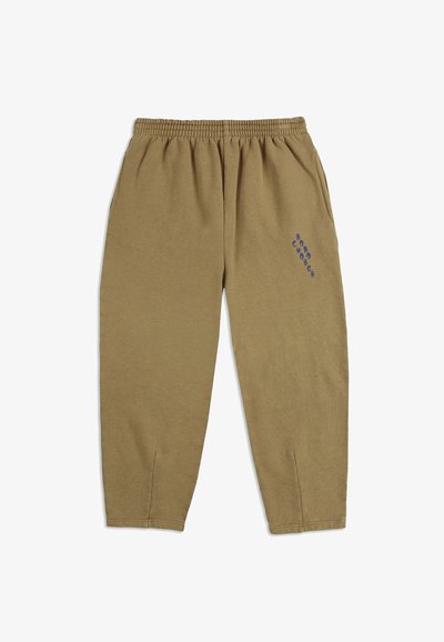 Khaki-Sweatpants mit elastischem Bund, tailliertem Design und blauem Drucktext-Detail auf der linken Seite. Weicher Stoff.