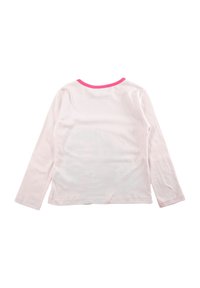 Chemise à manches longues en coton rose clair avec un col rond et un bord contrastant rose néon au niveau du col. Texture lisse, design décontracté.