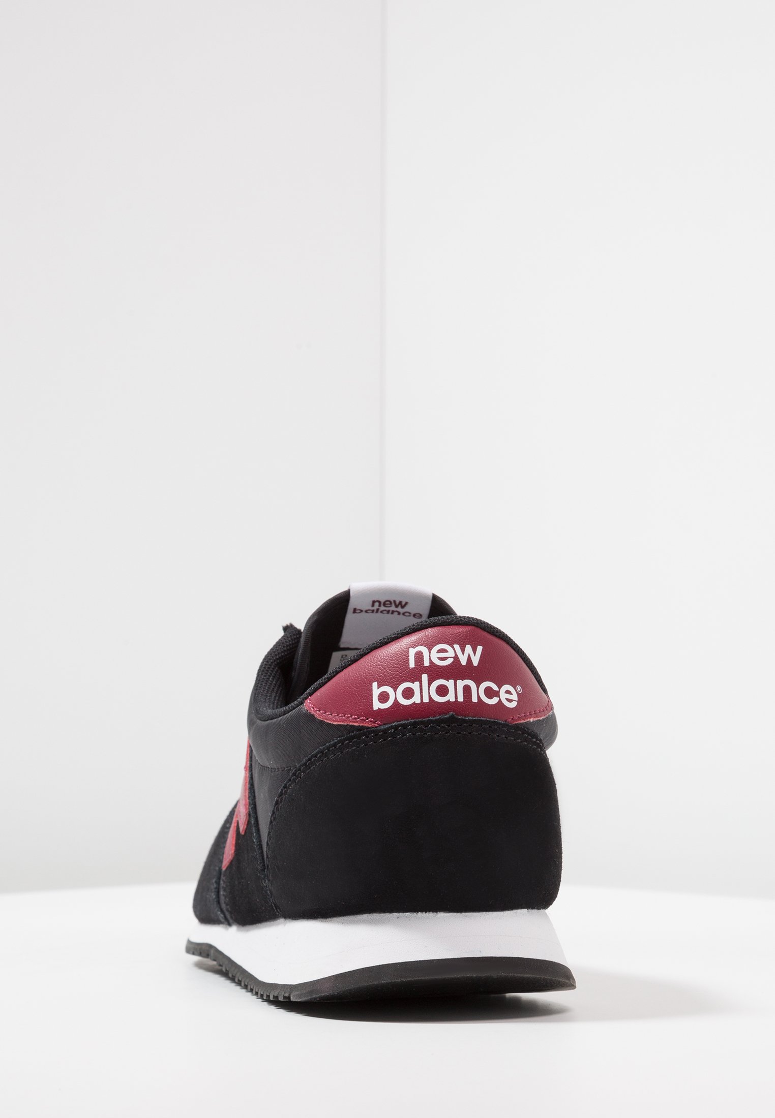 new balance u420d
