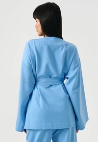 Laurella Rövid kabát - light blue