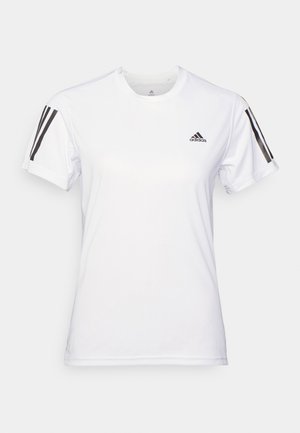 Weißes Sport-T-Shirt aus glattem, leichtem Stoff. Mit schwarzen Drei-Streifen-Akzenten auf den Schultern und einem kleinen schwarzen Logo auf der Brust.