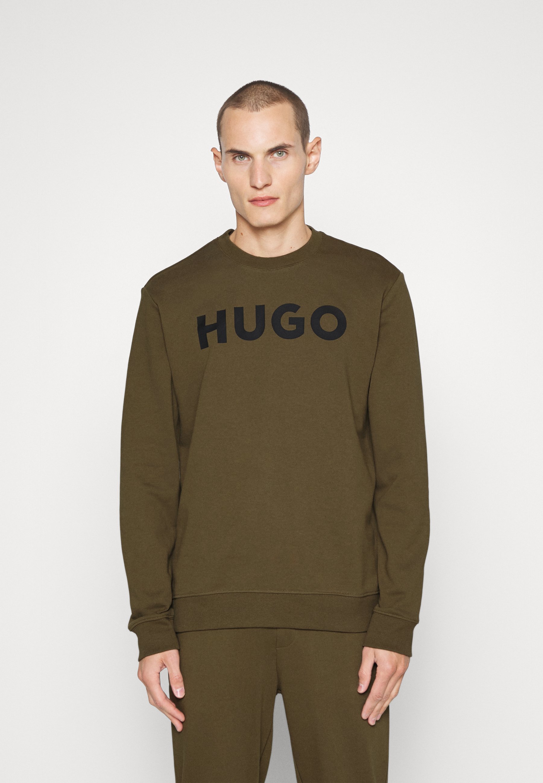 hugo sweatshirt