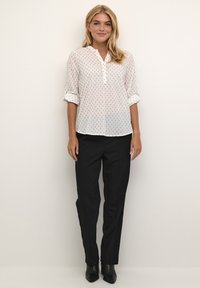 Kaffe KASILONA  - Bluse - chalk black dot
