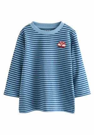 Blå och marinrandig långärmad skjorta med rund hals och röd broderad groddetalj på bröstet. Mjuk bomullsmaterial.