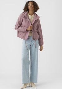 Vero Moda VMZOA SHORT - Kerge jope - nostalgia rose
