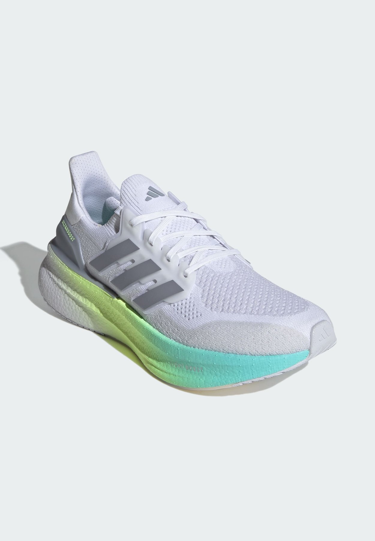ULTRABOOST 5