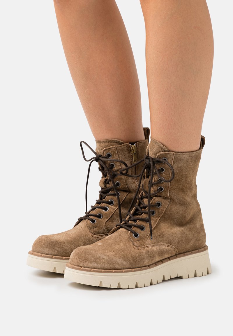 Marc O'Polo KLARA - Lace-up ankle boots - tabacco
