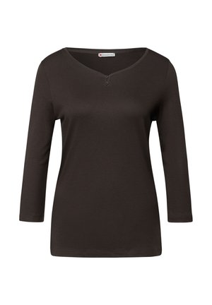 Chemise ajustée à manches longues, de couleur marron foncé, avec un col en V, une patte de boutonnage à deux boutons et un tissu lisse et doux. Design simple sans motifs ni accents.