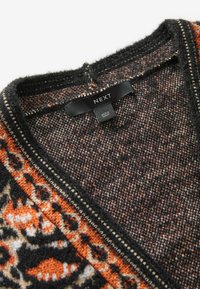 Next REGULAR FIT - SLEEVELESS PATTERN GRAPHIC - Weste - black