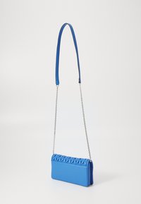 KARL LAGERFELD PILLOW CROSSBODY  - Borsa a tracolla - ultramarine