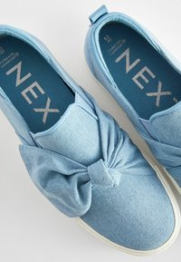 Next Instappers - blue