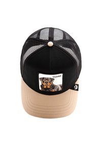 Crna mrežasta trucker kapa s bež vizirima, koja ima izvezenu oznaku Rottweilera i riječ "GUARD" iznad ilustracije.