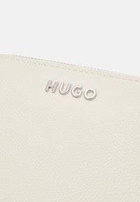 HUGO CHRIS ZIPAROUND - Portafoglio - open white