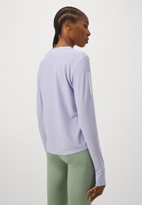 adidas Performance Maglietta a manica lunga - violet tone