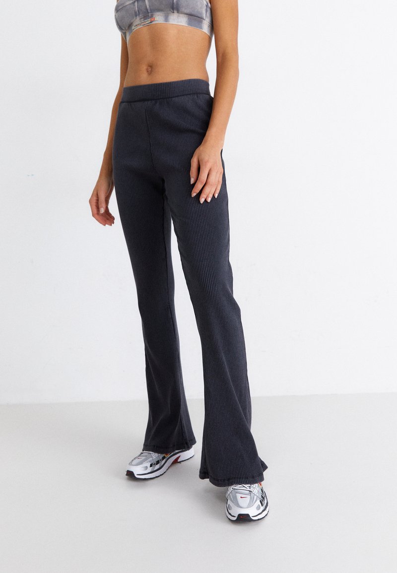 Noisy May Pantaloni Scurți Din Denim - Medium Blue Denim/denim Albastru
