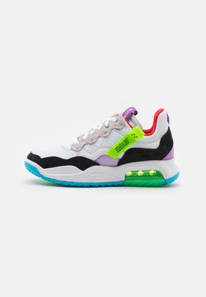 JORDAN MA2 - Sapatilhas - white/university red/black/purple