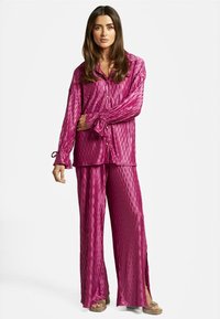Alma en Pena Blusa - fucsia