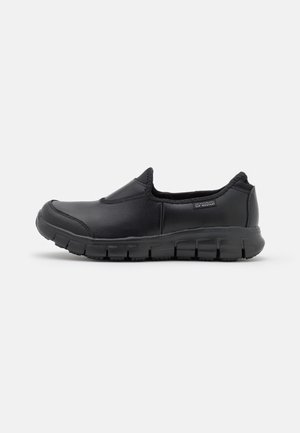 SURE TRACK - Sneaker low - black