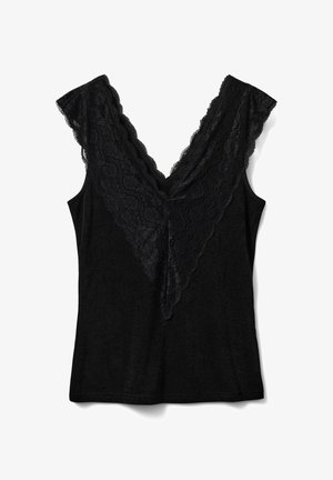 Juoda maikutė su giliu V- iškirpimu, papuošta sudėtingu juodu nėriniu aplink iškirpimą ir peties siūles, minkšta tekstūra.