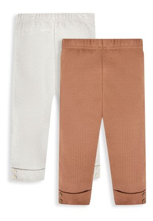 Kaksi paria ribbitikkisiä legginssejä: yksi vaaleanharmaa nappikiinnityksellä, toinen terrakotta värissä, jossa on samanlainen nappikiinnitys.
