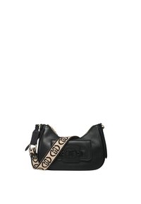 Borsa a spalla in pelle nera con chiusura anteriore, dotata di una tracolla in tessuto a motivi beige e nera. Chiusura a zip nella parte superiore, forma strutturata.