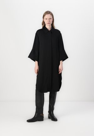 NOE SOLID - Robe chemise - black
