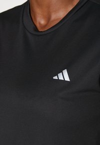 adidas Performance RUN IT TEE - Camiseta deportiva - black
