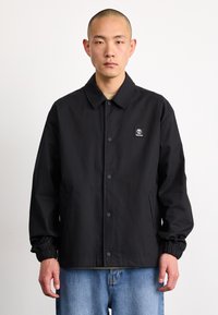 Timberland BADGE COACH JACKET - Vasaras jaka - black