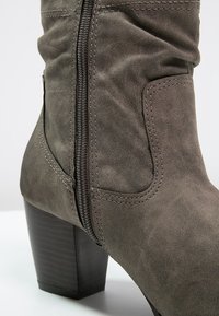 Anna Field Klassiset nilkkurit - dark grey
