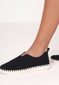 Mexx JELKE - Instappers - black